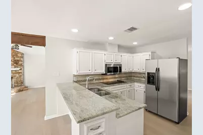 4713 Trail Crest Circle, Austin, TX 78735 - Photo 14