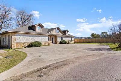 108 Overture Court, Waco, TX 76706 - Photo 2