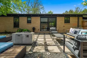 1808 Forest Hill Dr, Austin, TX 78745 - Photo 32