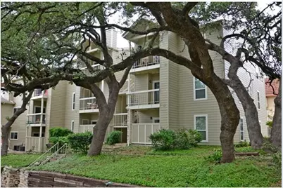 114 E 31st Street #303, Austin, TX 78705 - Photo 1