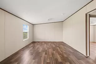 360 Shady Oaks Dr, Kyle, TX 78640 - Photo 18