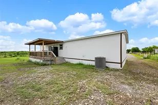 360 Shady Oaks Dr, Kyle, TX 78640 - Photo 32