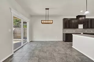 310 Sageleaf Willow Dr, San Marcos, TX 78666 - Photo 10