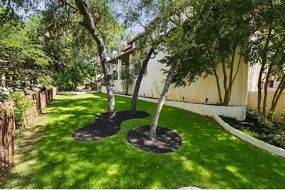 2900 Meandering River Court, Austin, TX 78746 - Photo 34