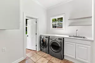 2900 Meandering River Ct, Austin, TX 78746 - Photo 16