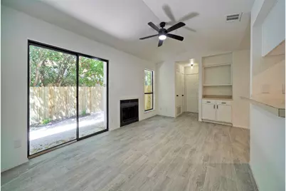 12810 Tomanet Trail, Austin, TX 78727 - Photo 4