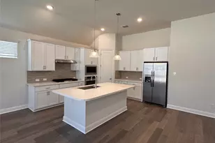 528 Tubman Dr, Kyle, TX 78640 - Photo 2