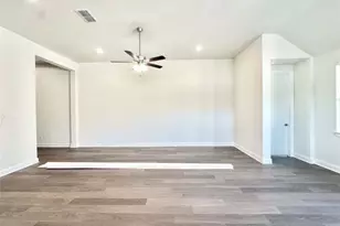 528 Tubman Dr, Kyle, TX 78640 - Photo 8