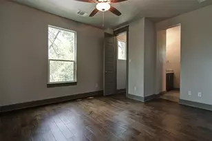 923 E 37th St, Austin, TX 78705 - Photo 26