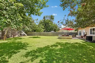 12500 Turkey Ridge Ct, Austin, TX 78729 - Photo 32