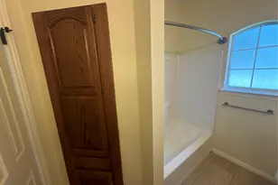 2008 Lancaster St, San Marcos, TX 78666 - Photo 8