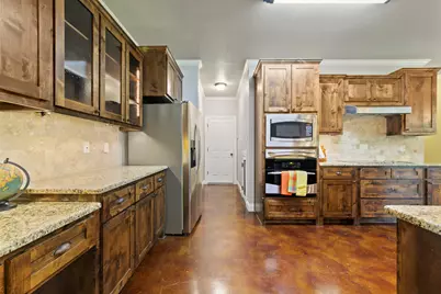 1903 Sarah Cove, Taylor, TX 76574 - Photo 16