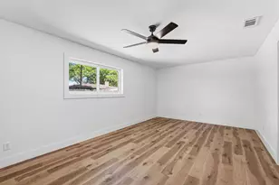 1307 Aspen St, Lockhart, TX 78644 - Photo 26