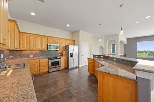 20510 Houston Cove, Lago Vista, TX 78645 - Photo 14