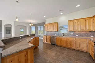 20510 Houston Cove, Lago Vista, TX 78645 - Photo 16