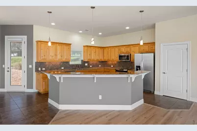 20510 Houston Cove, Lago Vista, TX 78645 - Photo 14