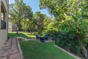308 Duffy Ln, Austin, TX 78738 - Photo 28