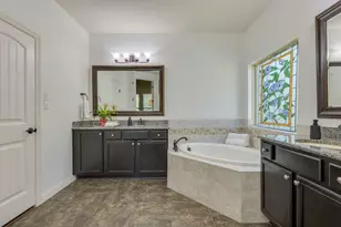 308 Duffy Ln, Austin, TX 78738 - Photo 14