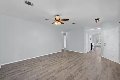 17505 Bishopsgate Drive, Pflugerville, TX 78660 - Photo 2