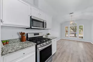 17505 Bishopsgate Dr, Pflugerville, TX 78660 - Photo 6