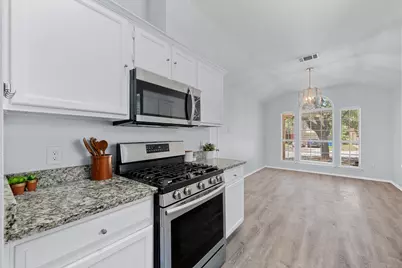 17505 Bishopsgate Drive, Pflugerville, TX 78660 - Photo 6