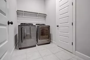 2903 Sebring Cir, Austin, TX 78747 - Photo 10