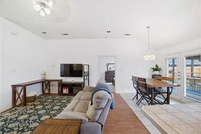 411 Copper Lane, Jarrell, TX 76537 - Photo 8