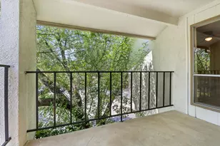 6910 Hart Ln, Austin, TX 78731 - Photo 4
