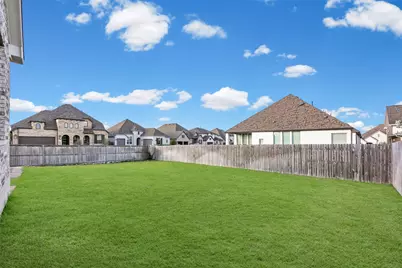 531 Great Lawn Bend, Liberty Hill, TX 78642 - Photo 36