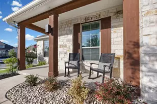 531 Great Lawn Bnd, Liberty Hill, TX 78642 - Photo 2