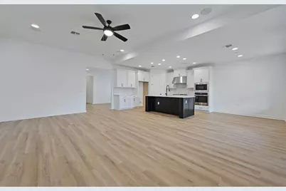 7712 Boyd Haven Drive, Austin, TX 78744 - Photo 12