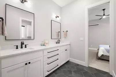 1021 Lower Peninsula Loop, Georgetown, TX 78633 - Photo 28