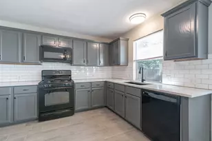 1601 Lantana Dr, Round Rock, TX 78664 - Photo 16
