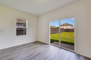 268 Wren Ln, Kyle, TX 78640 - Photo 10