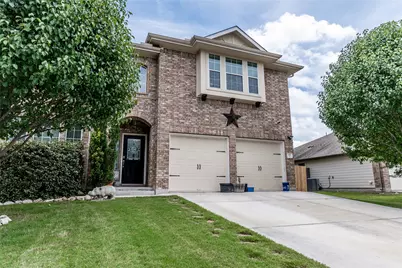 318 Hyltin Street, Hutto, TX 78634 - Photo 2