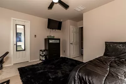318 Hyltin Street, Hutto, TX 78634 - Photo 30