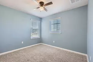 324 Sandhill Piper St, Leander, TX 78641 - Photo 8