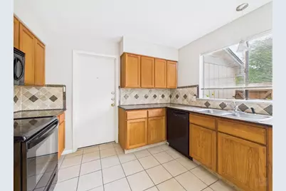 9520 Quail Village Lane, Austin, TX 78758 - Photo 10