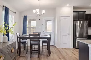 1704 T H Johnson Dr, Taylor, TX 76574 - Photo 12
