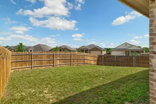 1704 T H Johnson Dr, Taylor, TX 76574 - Photo 24