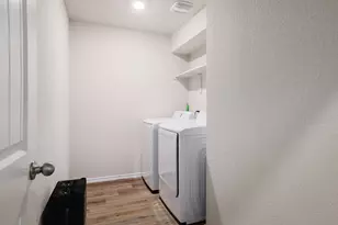 1704 T H Johnson Dr, Taylor, TX 76574 - Photo 24