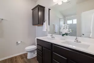 1704 T H Johnson Dr, Taylor, TX 76574 - Photo 18