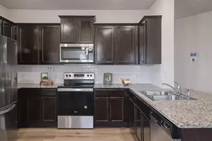1704 T H Johnson Dr, Taylor, TX 76574 - Photo 14