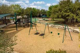 12816 Majestic Oaks Dr, Austin, TX 78732 - Photo 36