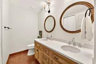 12816 Majestic Oaks Dr, Austin, TX 78732 - Photo 20