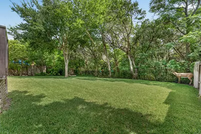 12816 Majestic Oaks Drive, Austin, TX 78732 - Photo 24