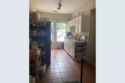 2710 Whitis Avenue #B, Austin, TX 78705 - Photo 18