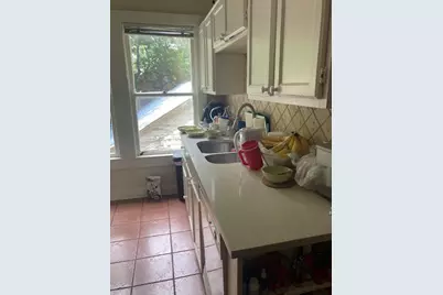 2710 Whitis Avenue #B, Austin, TX 78705 - Photo 20