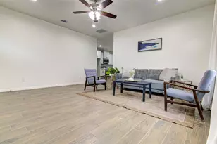 129 Kawainui Ln, Bastrop, TX 78602 - Photo 6