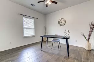 129 Kawainui Ln, Bastrop, TX 78602 - Photo 8